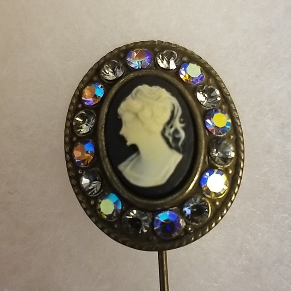 SadeDesign Cameo Stick Pin - Picture 2 of 6